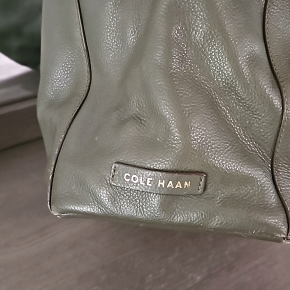 Cole Haan sof leather large bag - Picture 4 of 6